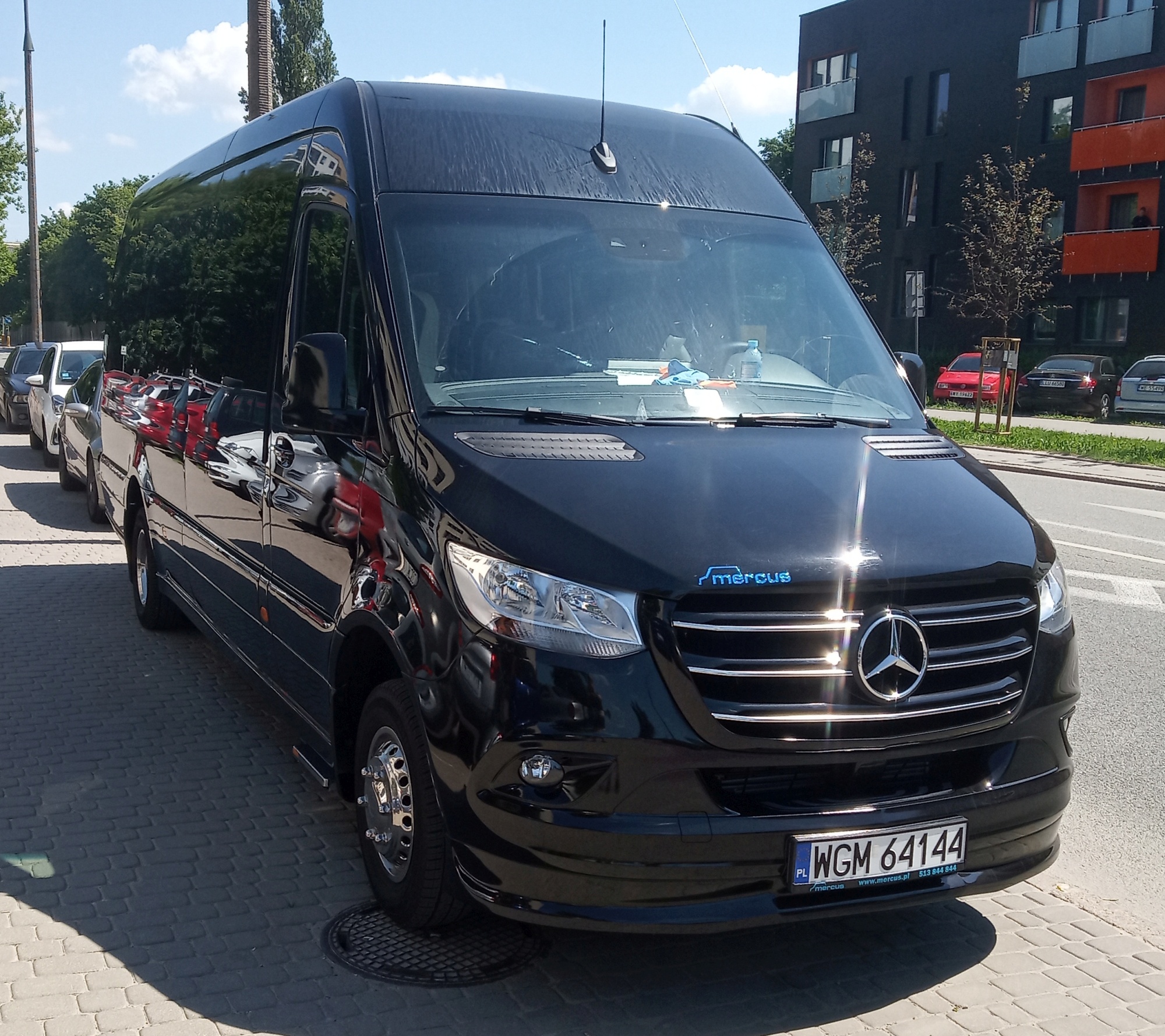 Mercedes Sprinter VIP Galeria 9 Wynajem busów Warszawa