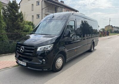 mercedes sprinter przewóz osób